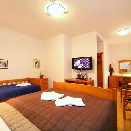 호텔 Pizzeria Belmonte Špindlerŭv Mlýn