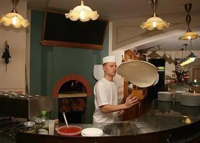 Pizzeria Belmonte فندق 4*