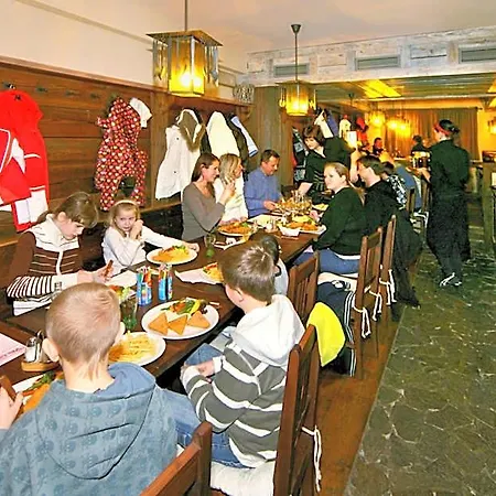 Отель Pizzeria Belmonte