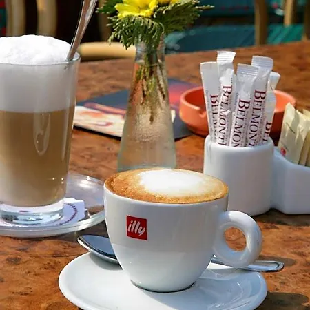 Отель Pizzeria Belmonte